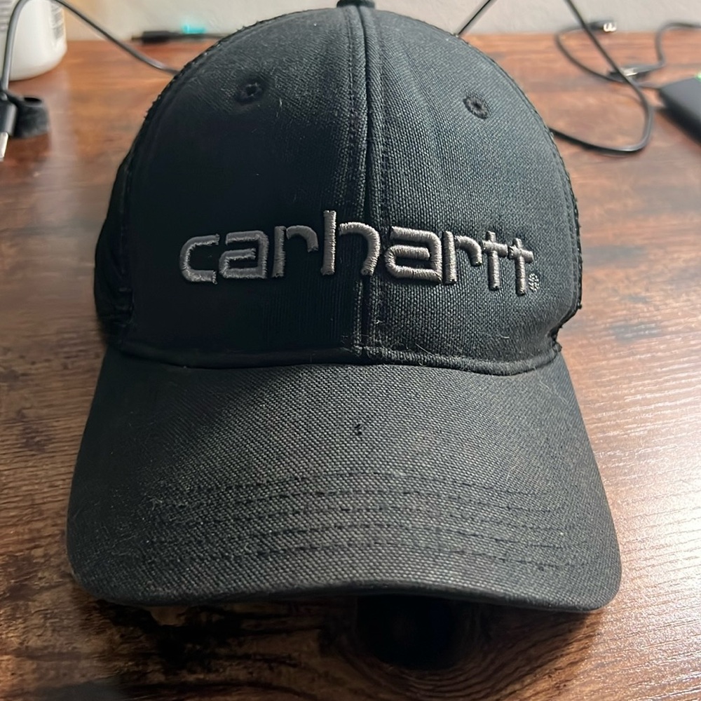 Carhartt black hat! Snap adjustable!